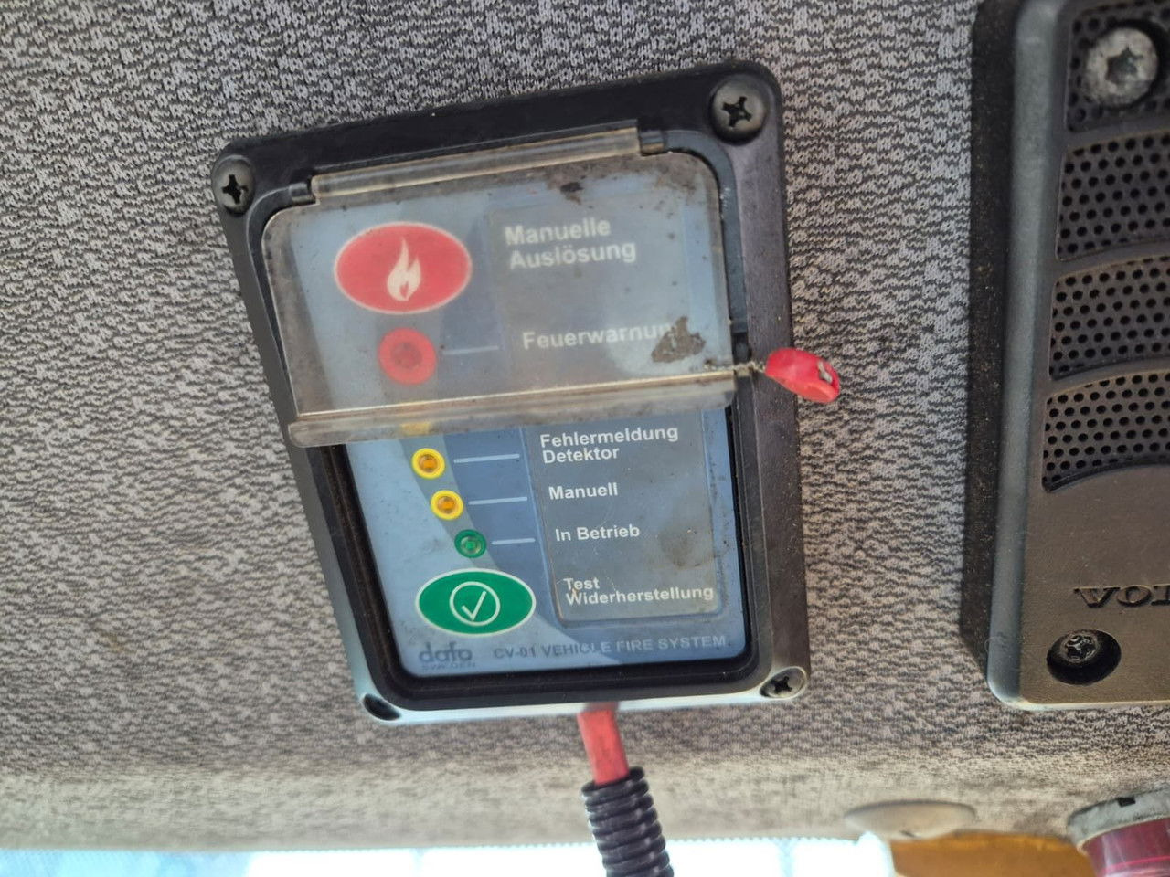 Kolesový nakladač Volvo L180 E: obrázok 29