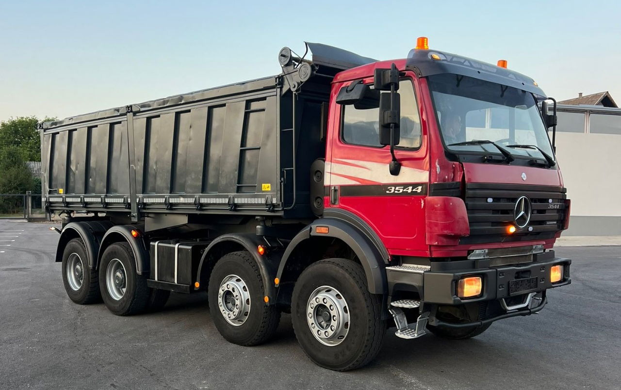 Mercedes-Benz SK 3544 8X4 K tipper - AC - retarder - Iné stroje: obrázok 3 Mercedes-Benz SK 3544 8X4 K tipper - AC - retarder - Iné stroje: obrázok 3