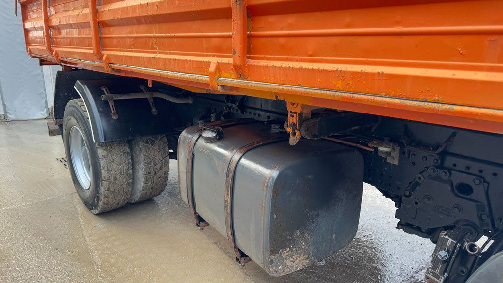 MAN 19.463 4x2 tipper - spring - Sklápač: obrázok 4 MAN 19.463 4x2 tipper - spring - Sklápač: obrázok 4