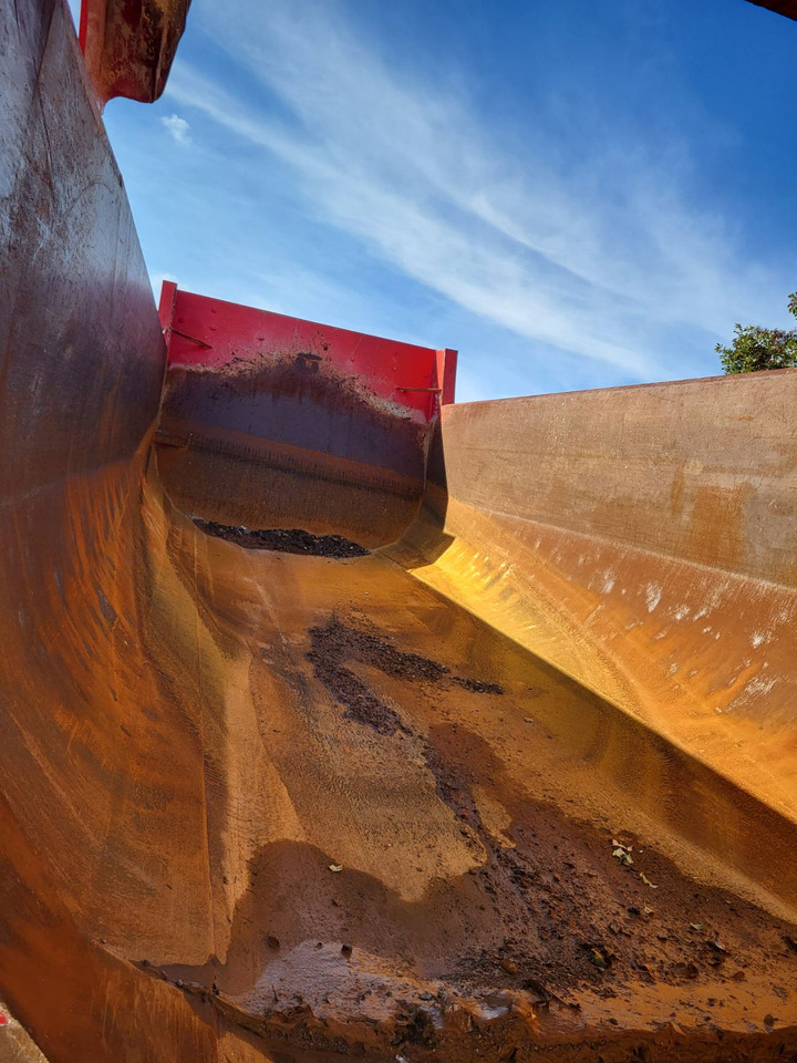 MAN TGA 41.430 8x4 meiller tipper - hydr. back site - Sklápač: obrázok 5 MAN TGA 41.430 8x4 meiller tipper - hydr. back site - Sklápač: obrázok 5