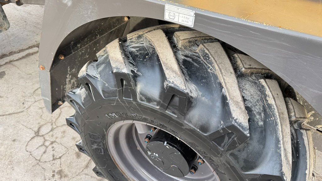 Leasing Mecalac 6Smdx - 925 Hours - 2021 Year - AC Mecalac 6Smdx - 925 Hours - 2021 Year - AC: obrázok 9 Leasing Mecalac 6Smdx - 925 Hours - 2021 Year - AC Mecalac 6Smdx - 925 Hours - 2021 Year - AC: obrázok 9