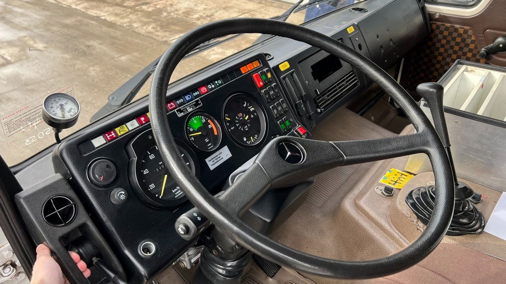 Hasičské vozidlo Mercedes-Benz 1622 4x2 43.000km winch: obrázok 27