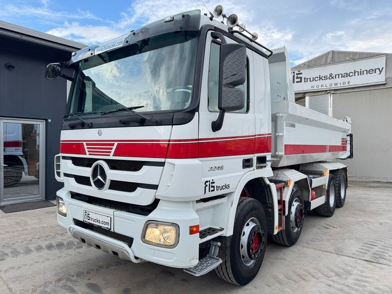 Mercedes-Benz Actros 3246 8X4 mulda tipper - retarder - hydr. back door - Sklápač: obrázok 1 Mercedes-Benz Actros 3246 8X4 mulda tipper - retarder - hydr. back door - Sklápač: obrázok 1