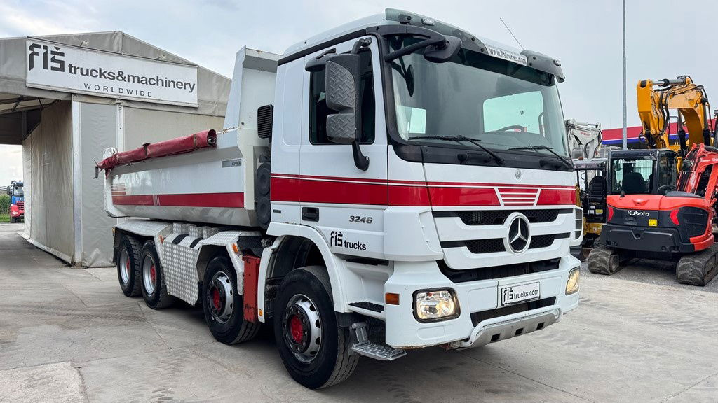 Mercedes-Benz Actros 3246 8X4 mulda tipper - retarder - hydr. back door - Sklápač: obrázok 4 Mercedes-Benz Actros 3246 8X4 mulda tipper - retarder - hydr. back door - Sklápač: obrázok 4