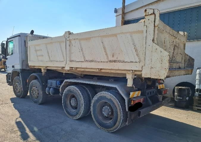 Mercedes-Benz Actros 4144 K 8x4 3 sided tipper - 1st owner - Sklápač: obrázok 5 Mercedes-Benz Actros 4144 K 8x4 3 sided tipper - 1st owner - Sklápač: obrázok 5