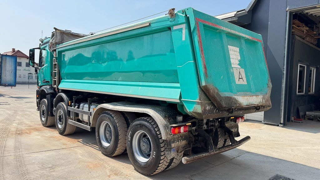 Mercedes-Benz Arocs 3248 8X4 mulda tipper - electric taurpaulin - Sklápač: obrázok 5 Mercedes-Benz Arocs 3248 8X4 mulda tipper - electric taurpaulin - Sklápač: obrázok 5