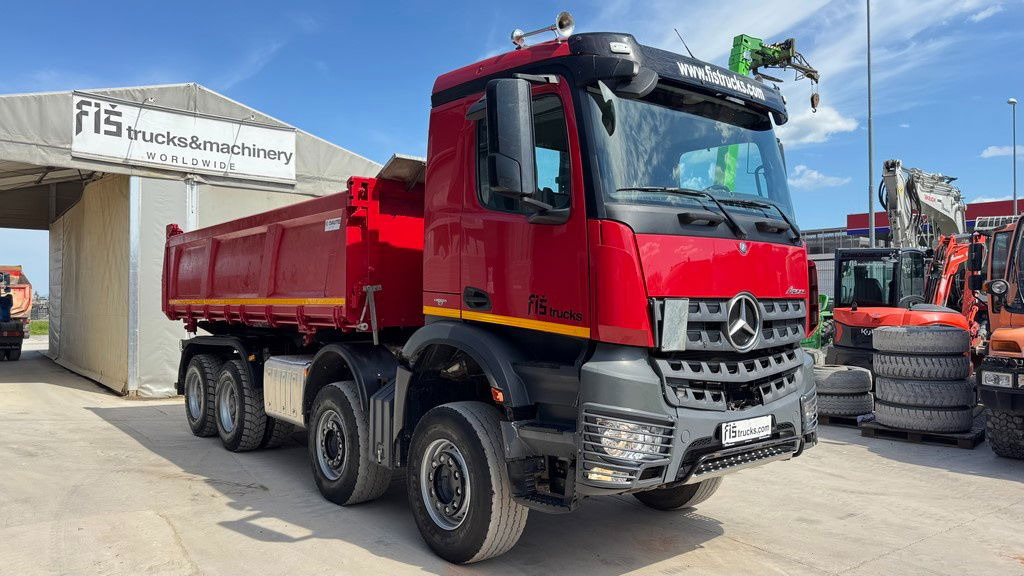 Mercedes-Benz Arocs 4145 8X4 tipper - bordmatic - Sklápač: obrázok 3 Mercedes-Benz Arocs 4145 8X4 tipper - bordmatic - Sklápač: obrázok 3
