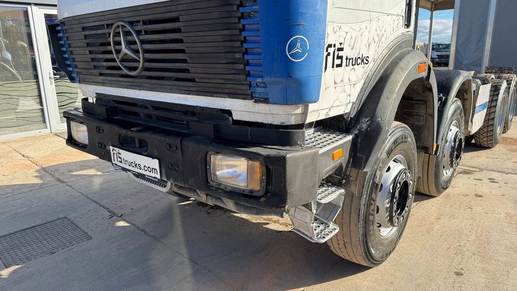 Mercedes-Benz SK 3234 8x4 chassis - Podvozek s kabinou: obrázok 2 Mercedes-Benz SK 3234 8x4 chassis - Podvozek s kabinou: obrázok 2