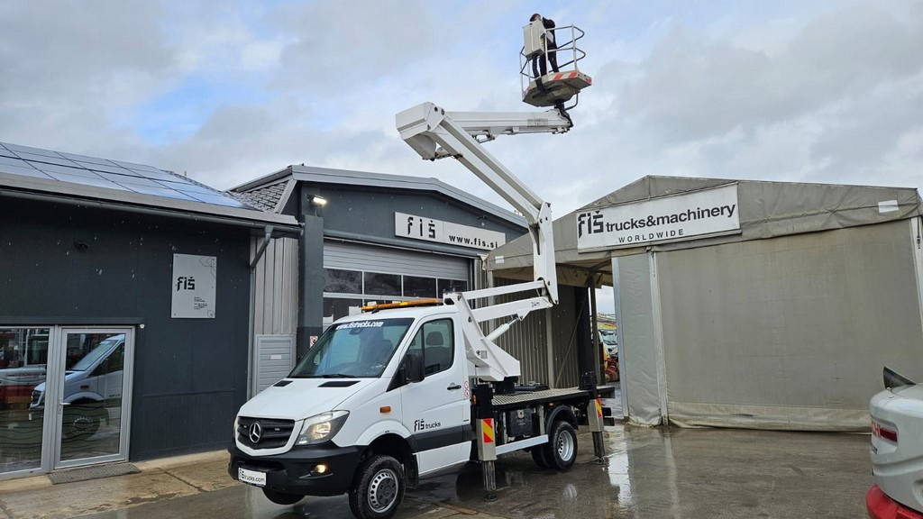 Automobilová plošina Mercedes-Benz Sprinter S 516 CDI - paflinger platform 24m - AC: obrázok 9 Automobilová plošina Mercedes-Benz Sprinter S 516 CDI - paflinger platform 24m - AC: obrázok 9