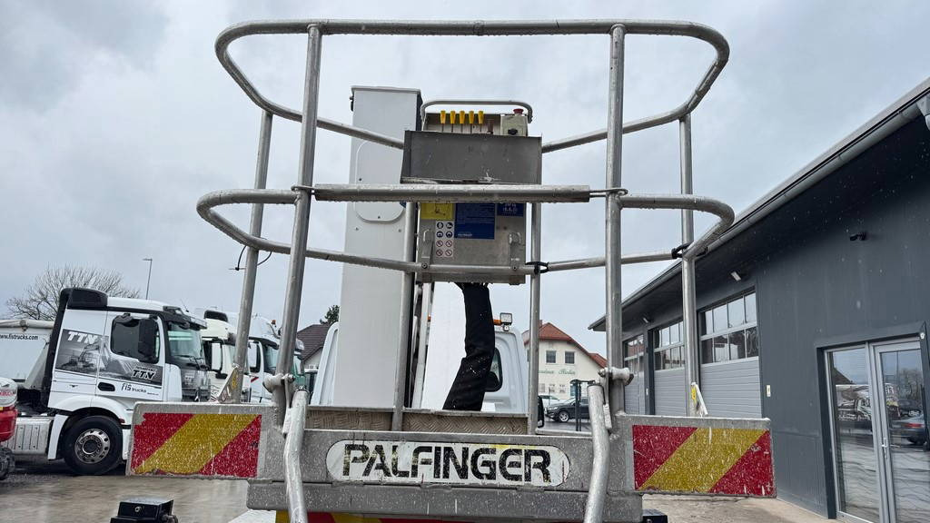 Automobilová plošina Mercedes-Benz Sprinter S 516 CDI - paflinger platform 24m - AC: obrázok 18 Automobilová plošina Mercedes-Benz Sprinter S 516 CDI - paflinger platform 24m - AC: obrázok 18