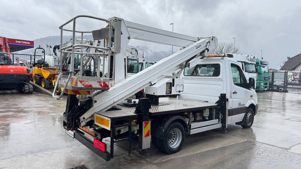 Automobilová plošina Mercedes-Benz Sprinter S 516 CDI - paflinger platform 24m - AC: obrázok 6 Automobilová plošina Mercedes-Benz Sprinter S 516 CDI - paflinger platform 24m - AC: obrázok 6