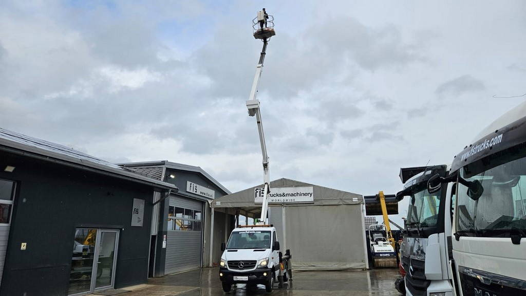 Automobilová plošina Mercedes-Benz Sprinter S 516 CDI - paflinger platform 24m - AC: obrázok 14 Automobilová plošina Mercedes-Benz Sprinter S 516 CDI - paflinger platform 24m - AC: obrázok 14