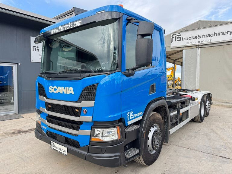 Scania P 360 6x2 palfinger abroll tipper - steering axle - Kontejnérový podvozek/ Výměnná nástavba: obrázok 1 Scania P 360 6x2 palfinger abroll tipper - steering axle - Kontejnérový podvozek/ Výměnná nástavba: obrázok 1