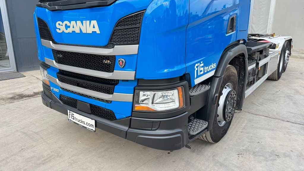 Scania P 360 6x2 palfinger abroll tipper - steering axle - Kontejnérový podvozek/ Výměnná nástavba: obrázok 2 Scania P 360 6x2 palfinger abroll tipper - steering axle - Kontejnérový podvozek/ Výměnná nástavba: obrázok 2