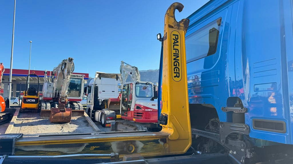 Scania P 360 6x2 palfinger abroll tipper - steering axle - Kontejnérový podvozek/ Výměnná nástavba: obrázok 5 Scania P 360 6x2 palfinger abroll tipper - steering axle - Kontejnérový podvozek/ Výměnná nástavba: obrázok 5
