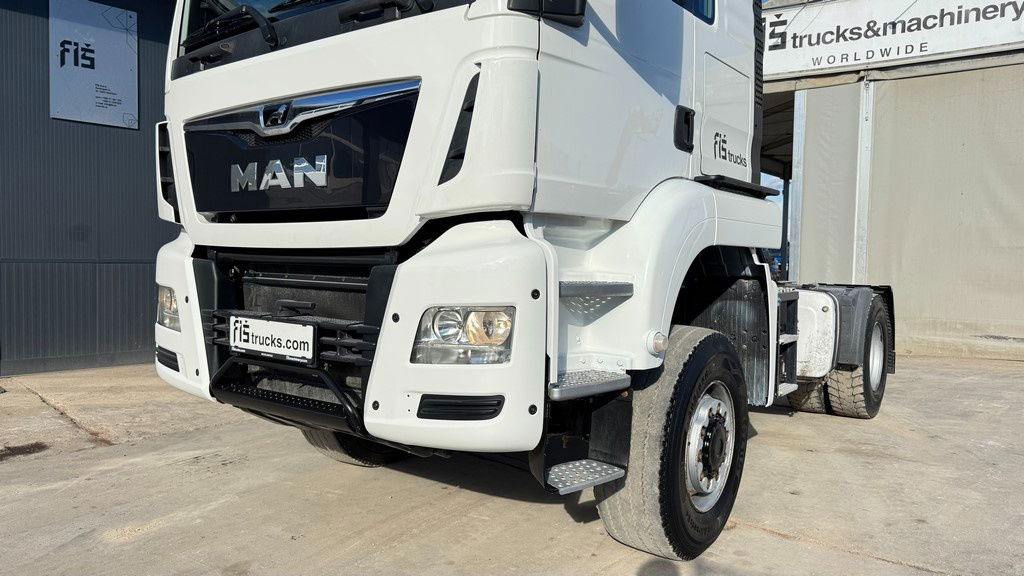 MAN TGS 18.460 4X4 tractor unit - cardan - motor brake - Ťahač: obrázok 2 MAN TGS 18.460 4X4 tractor unit - cardan - motor brake - Ťahač: obrázok 2