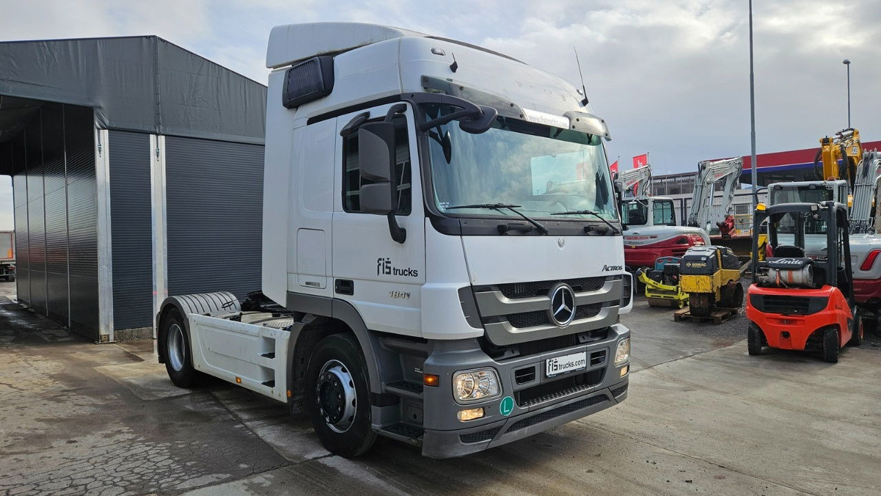 Mercedes-Benz Actros 1841 4x2 tractor unit - retarder - Ťahač: obrázok 3 Mercedes-Benz Actros 1841 4x2 tractor unit - retarder - Ťahač: obrázok 3