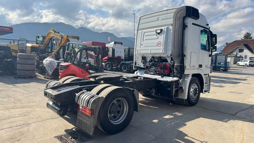 Mercedes-Benz Actros 1841 LS 4x2 tractor unit - retarder - Ťahač: obrázok 5 Mercedes-Benz Actros 1841 LS 4x2 tractor unit - retarder - Ťahač: obrázok 5