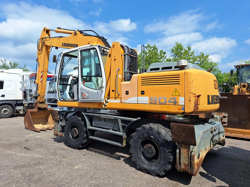 Liebherr A904C - Kolesové rýpadlo: obrázok 4 Liebherr A904C - Kolesové rýpadlo: obrázok 4