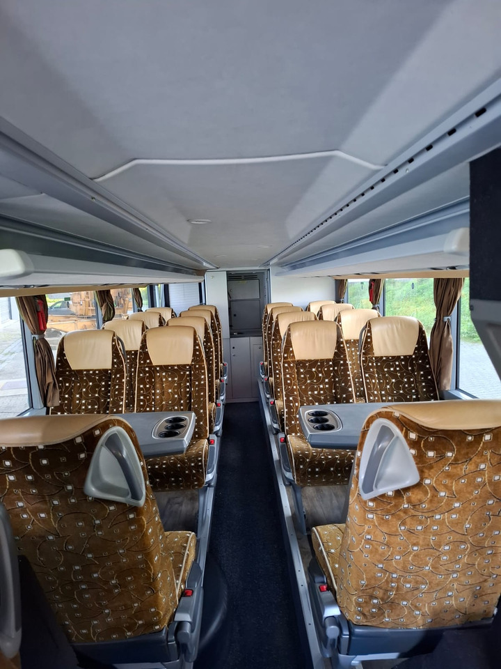 Setra S 431 DT Stehküche / PowerShift - Dvojposchodový autobus: obrázok 5 Setra S 431 DT Stehküche / PowerShift - Dvojposchodový autobus: obrázok 5