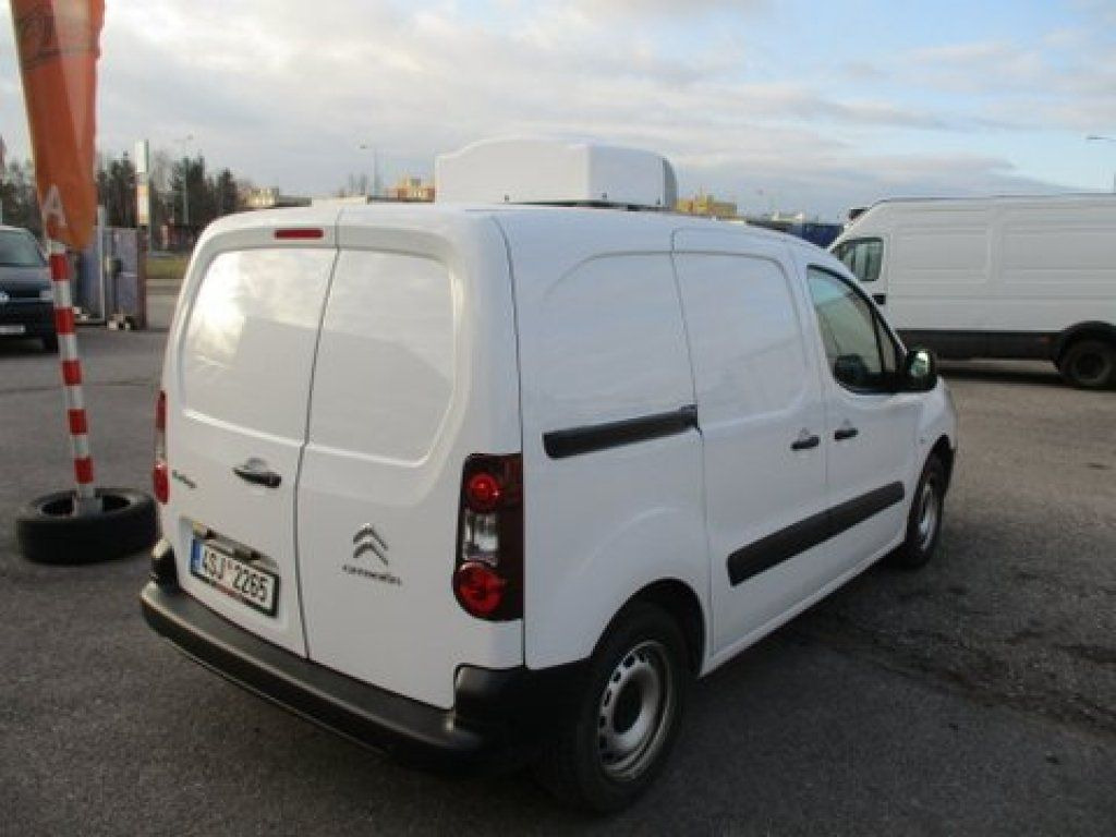 Citroën Berlingo izotherm - Chladiarenská dodávka: obrázok 2 Citroën Berlingo izotherm - Chladiarenská dodávka: obrázok 2