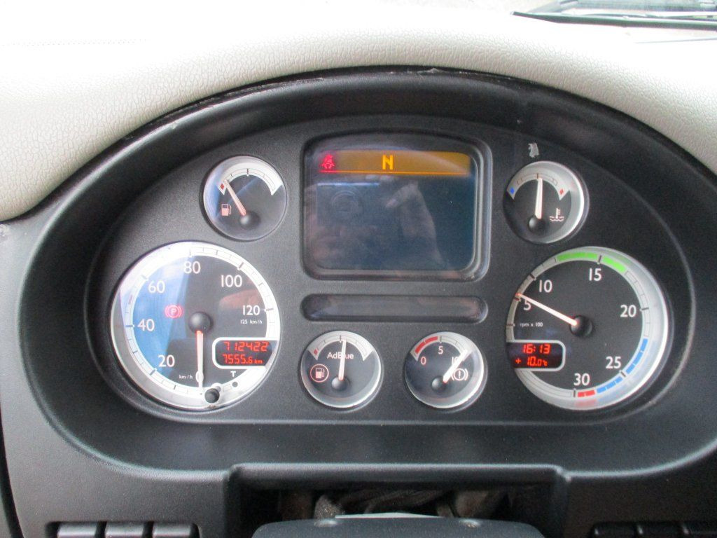 Skříňový nákladní auto DAF  CF 75.310: obrázok 13