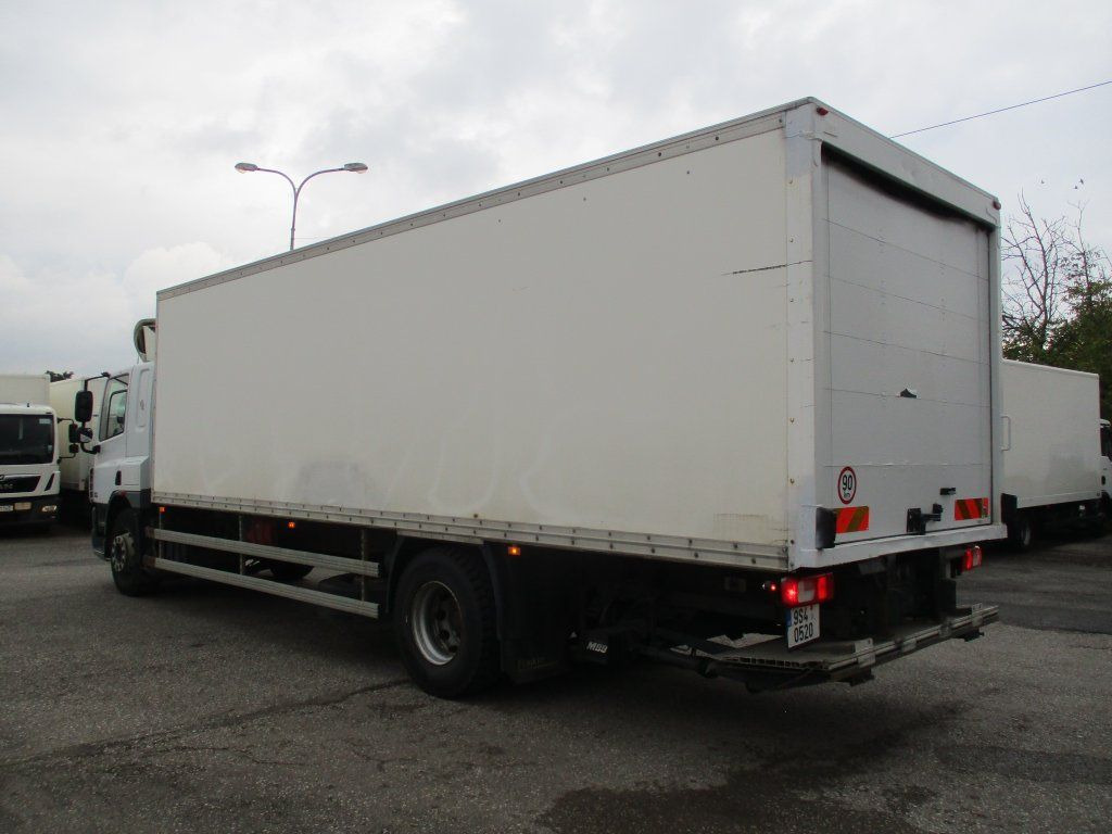 Skříňový nákladní auto DAF  CF 75.310: obrázok 10