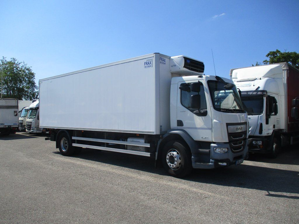 DAF LF 18.260 - Chladirenské nákladné vozidlo: obrázok 2 DAF LF 18.260 - Chladirenské nákladné vozidlo: obrázok 2