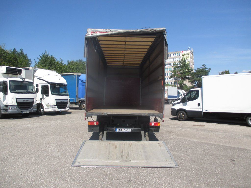 DAF LF 260 - Valníkový/ Plošinový nákladný automobil: obrázok 4 DAF LF 260 - Valníkový/ Plošinový nákladný automobil: obrázok 4