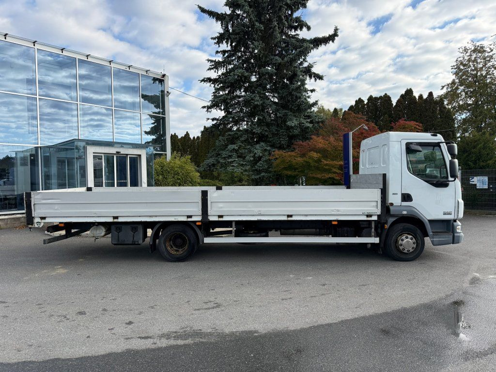 DAF LF45.220 EURO 5 - Valníkový/ Plošinový nákladný automobil: obrázok 4 DAF LF45.220 EURO 5 - Valníkový/ Plošinový nákladný automobil: obrázok 4