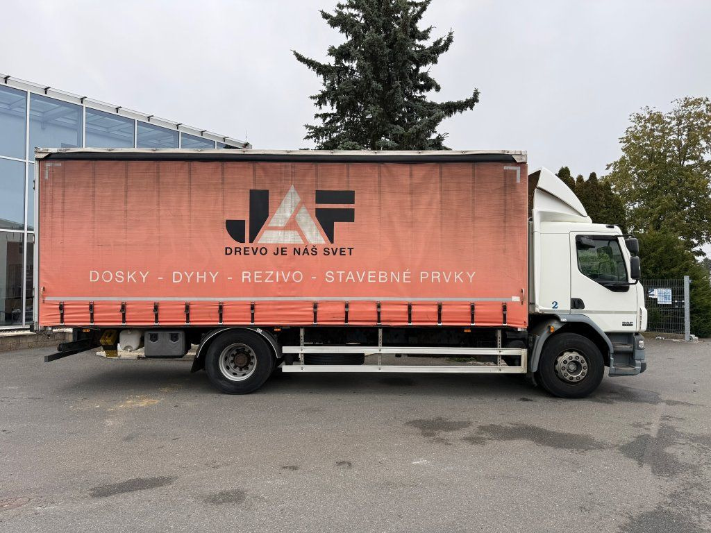 DAF LF55.250 EURO 4 - Plachtové nákladné vozidlo: obrázok 3 DAF LF55.250 EURO 4 - Plachtové nákladné vozidlo: obrázok 3
