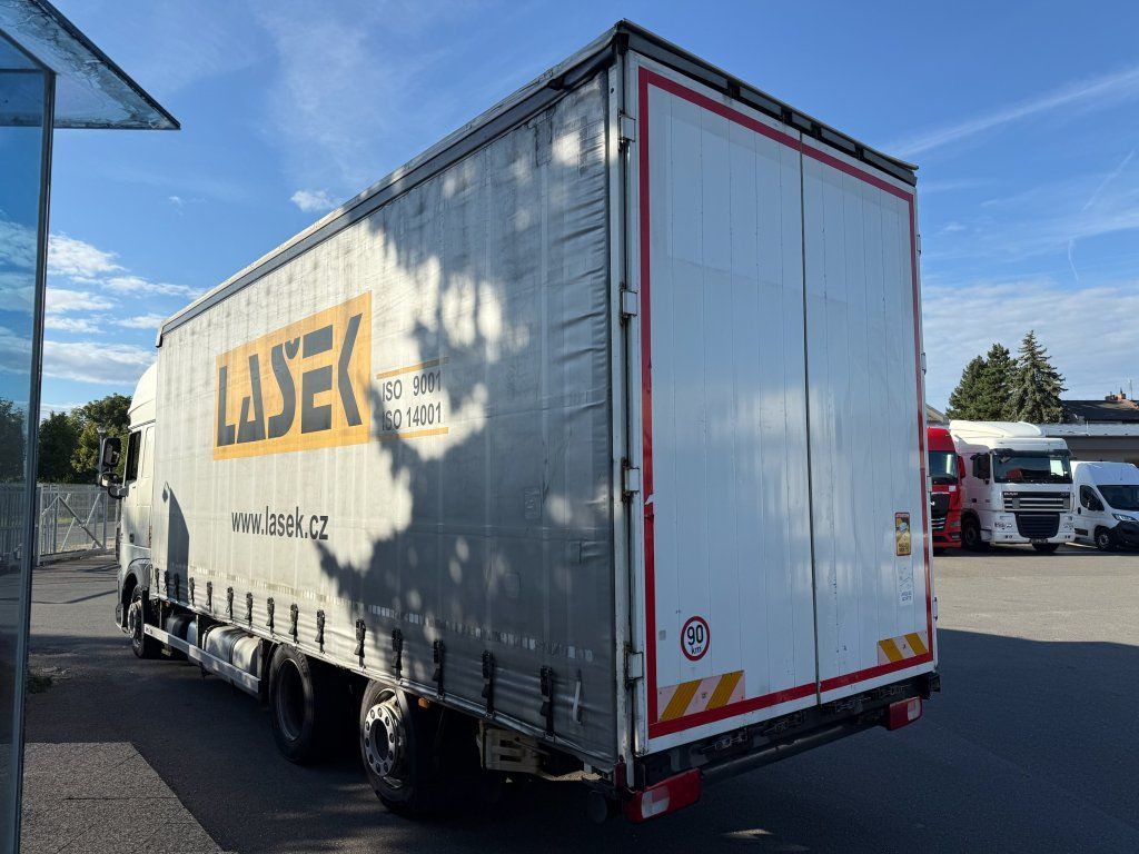 DAF XF440 EURO 6 6x2 - Plachtové nákladné vozidlo: obrázok 5 DAF XF440 EURO 6 6x2 - Plachtové nákladné vozidlo: obrázok 5