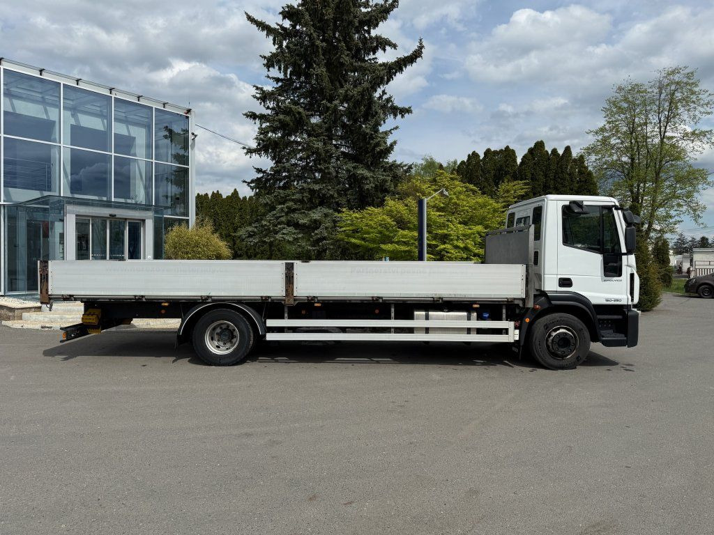 Iveco 150E25 EURO 6 - Valníkový/ Plošinový nákladný automobil: obrázok 3 Iveco 150E25 EURO 6 - Valníkový/ Plošinový nákladný automobil: obrázok 3