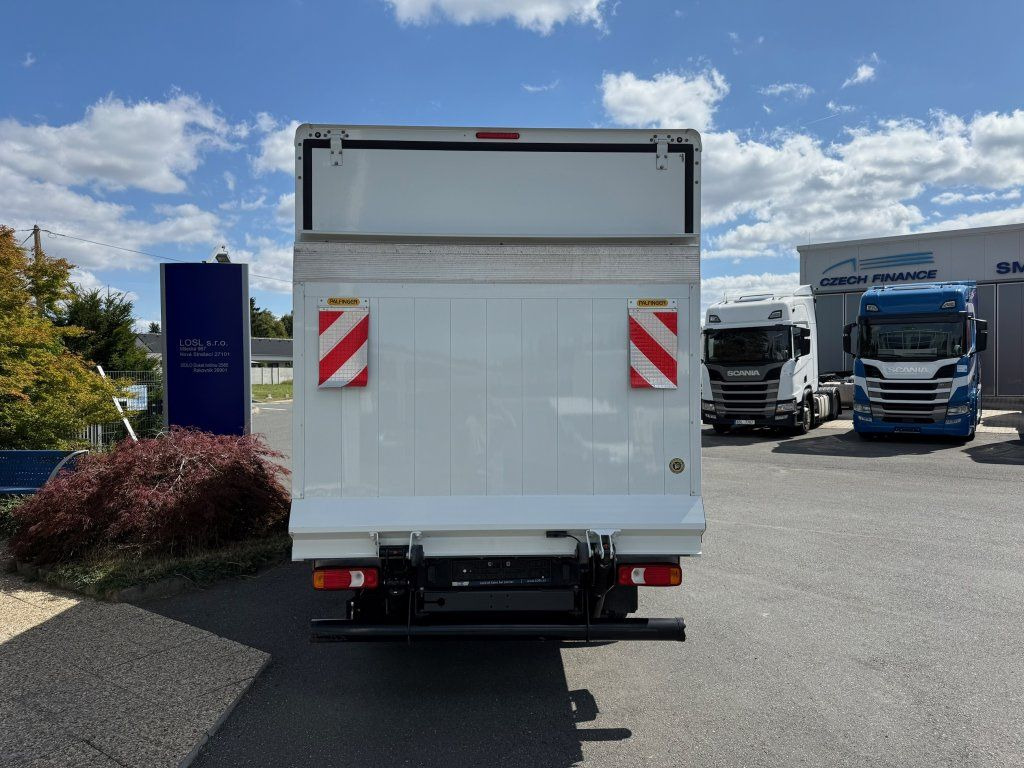 Iveco 35C16 Daily - Dodávka skriňová nadstavba: obrázok 3 Iveco 35C16 Daily - Dodávka skriňová nadstavba: obrázok 3