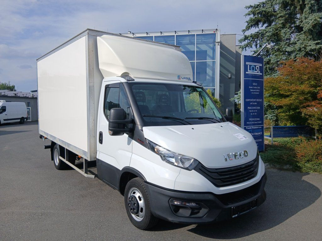 Iveco 35C16 Daily - Dodávka skriňová nadstavba: obrázok 2 Iveco 35C16 Daily - Dodávka skriňová nadstavba: obrázok 2