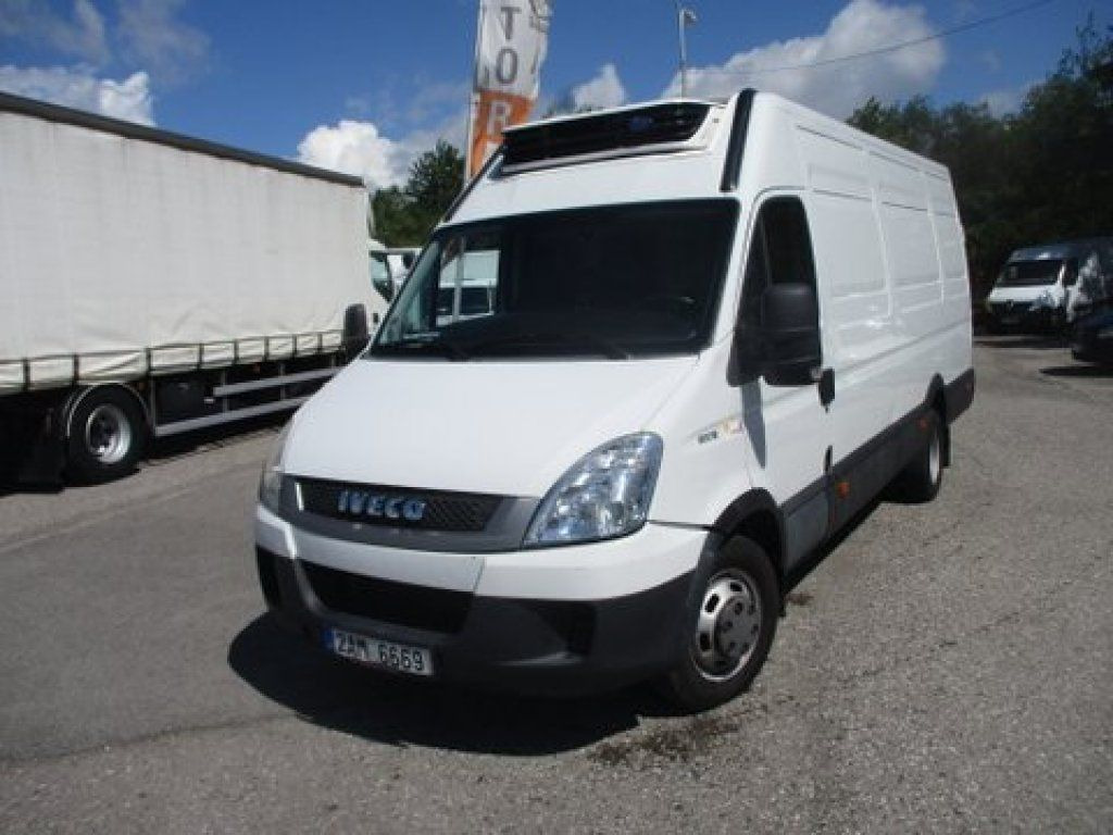 Iveco Daily 50C15 Carrier 350 - Chladiarenská dodávka: obrázok 2 Iveco Daily 50C15 Carrier 350 - Chladiarenská dodávka: obrázok 2