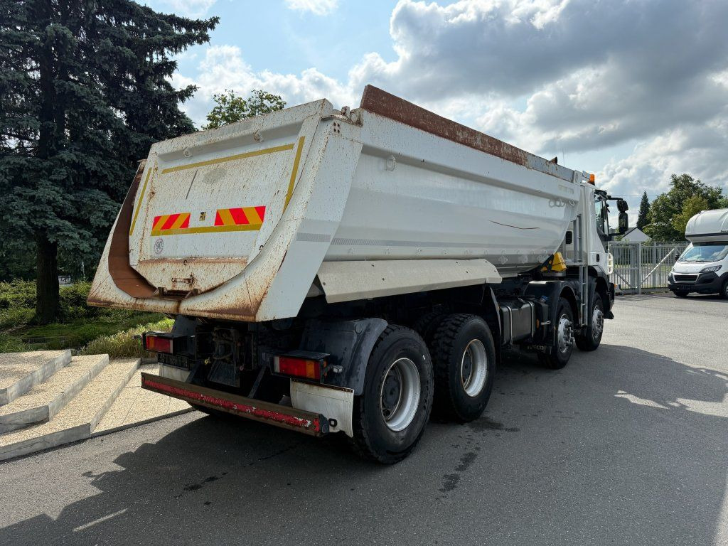 Iveco Trakker 410 S1 8x4 - Sklápač: obrázok 3 Iveco Trakker 410 S1 8x4 - Sklápač: obrázok 3