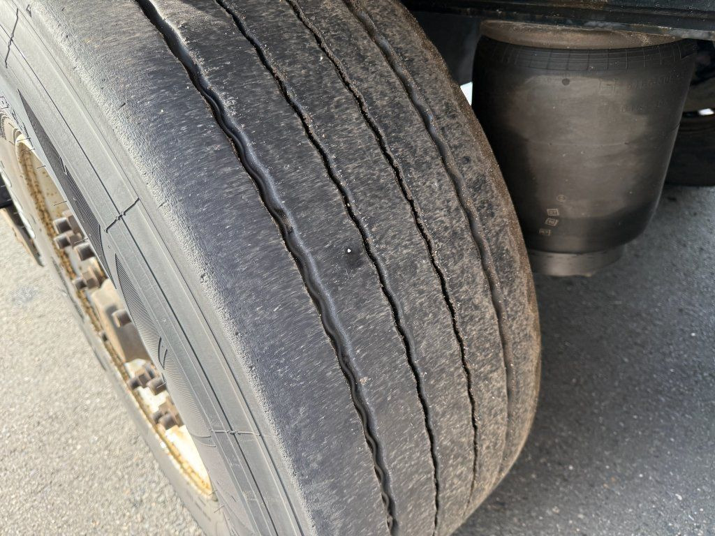 Krone Carrier Vector 1550 DoppelStock - Náves skriňové: obrázok 4 Krone Carrier Vector 1550 DoppelStock - Náves skriňové: obrázok 4