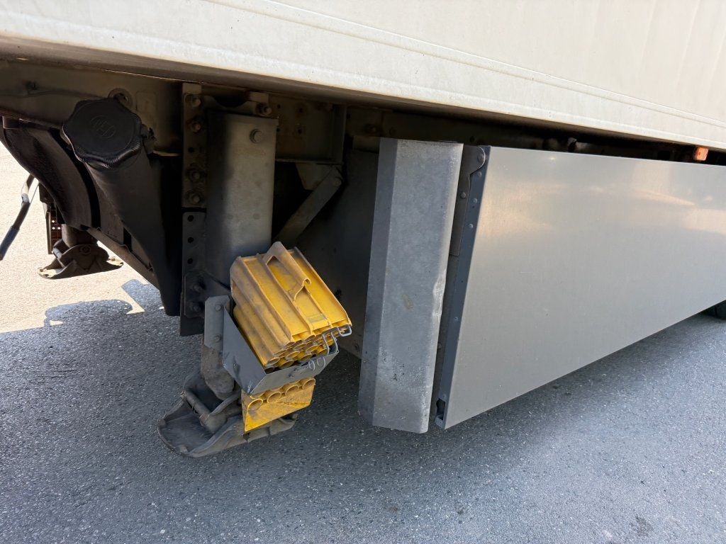 Lamberet LVF S3 Carrier Maxima 1300 - Náves skriňové: obrázok 5 Lamberet LVF S3 Carrier Maxima 1300 - Náves skriňové: obrázok 5