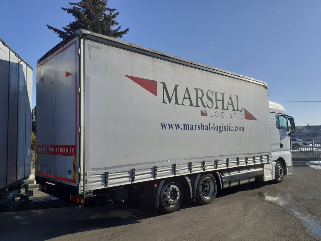 MAN TGX24.510 EURO 6 6x2 + Wecon - Plachtové nákladné vozidlo: obrázok 4 MAN TGX24.510 EURO 6 6x2 + Wecon - Plachtové nákladné vozidlo: obrázok 4