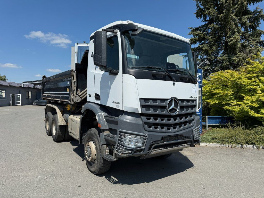 Mercedes-Benz 3343 Arocs 6x6 S3 EURO 6 - Sklápač: obrázok 3 Mercedes-Benz 3343 Arocs 6x6 S3 EURO 6 - Sklápač: obrázok 3