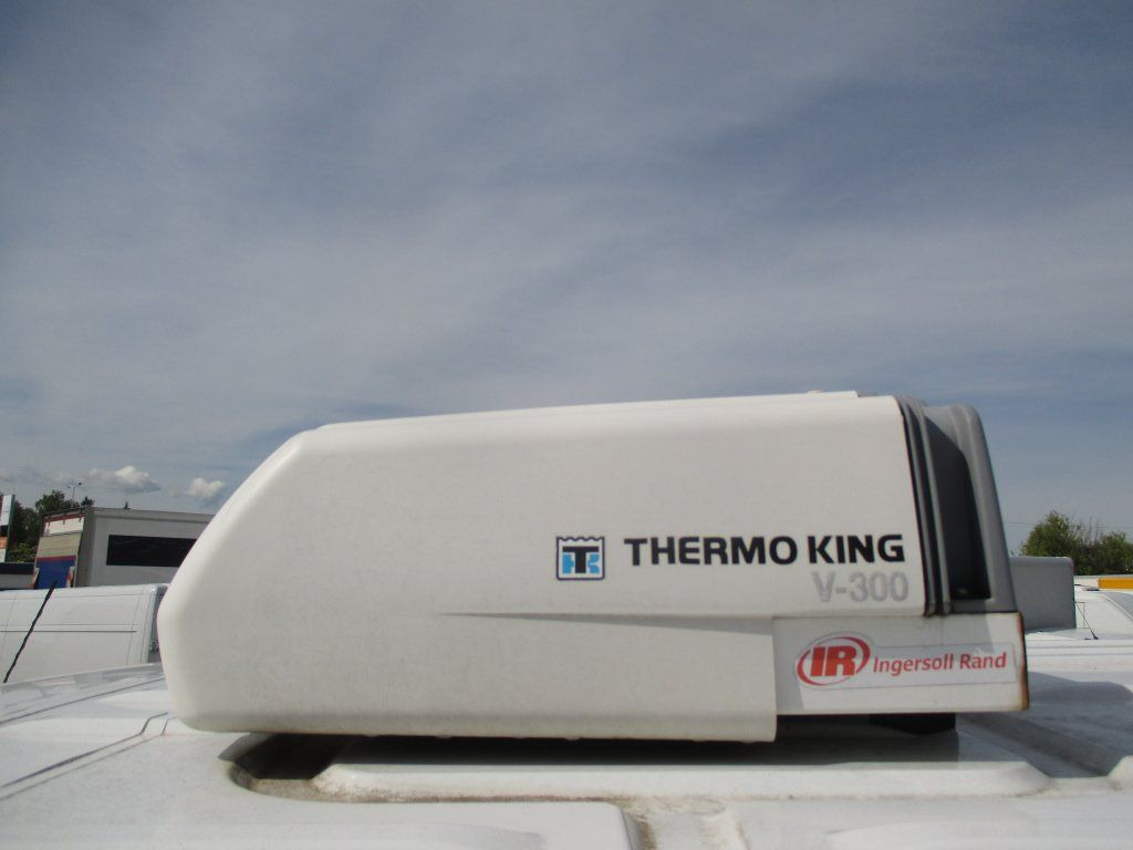 Chladiarenská dodávka Renault Master L2H2: obrázok 18 Chladiarenská dodávka Renault Master L2H2: obrázok 18