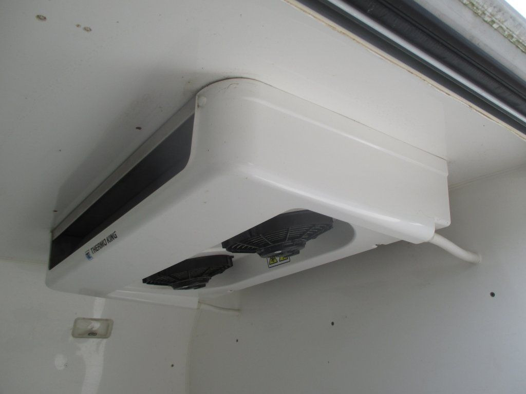 Chladiarenská dodávka Renault Master L2H2: obrázok 14 Chladiarenská dodávka Renault Master L2H2: obrázok 14