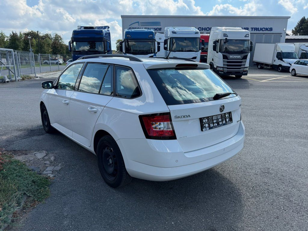 Skoda 1,4TDi kombi - Kombi: obrázok 5 Skoda 1,4TDi kombi - Kombi: obrázok 5