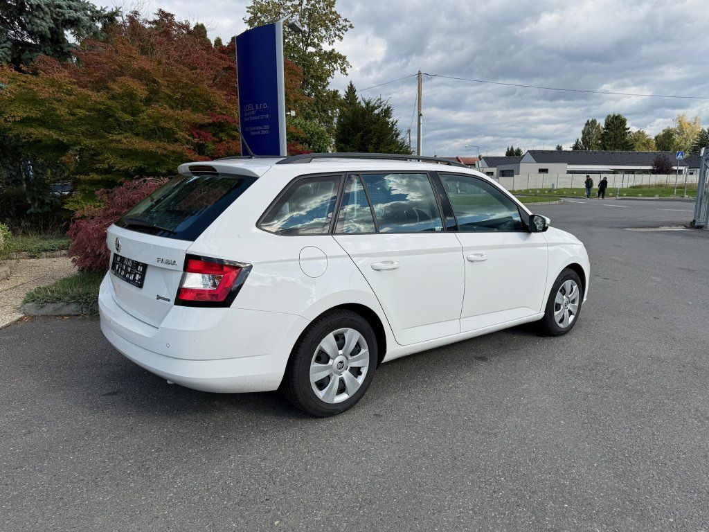 Skoda 1,4TDi kombi - Kombi: obrázok 4 Skoda 1,4TDi kombi - Kombi: obrázok 4
