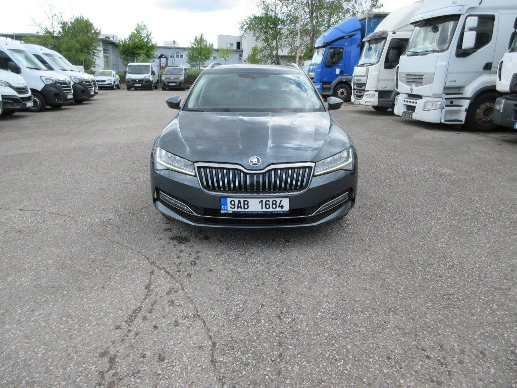 Skoda 2.0 Tdi Style - Kombi: obrázok 4 Skoda 2.0 Tdi Style - Kombi: obrázok 4