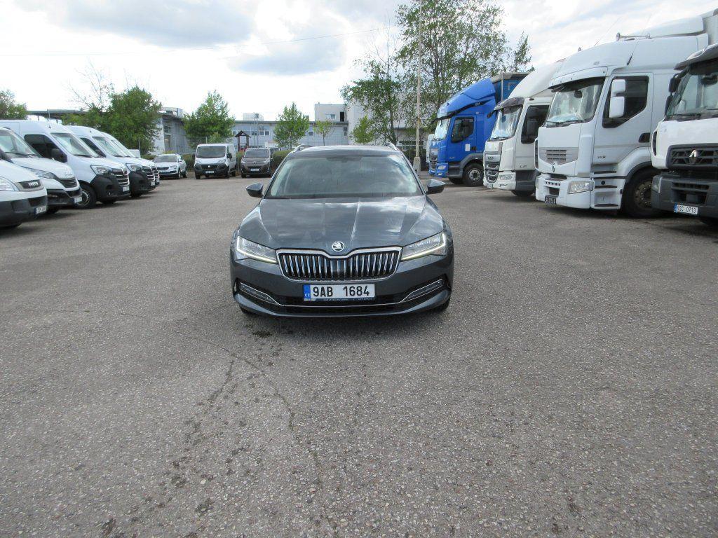 Skoda 2.0 Tdi Style - Kombi: obrázok 4 Skoda 2.0 Tdi Style - Kombi: obrázok 4
