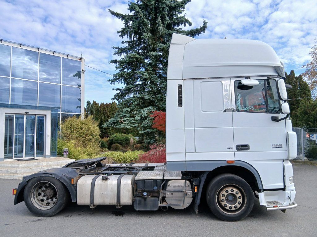 DAF XF105.460 Superspacecab SSC - Ťahač: obrázok 4 DAF XF105.460 Superspacecab SSC - Ťahač: obrázok 4