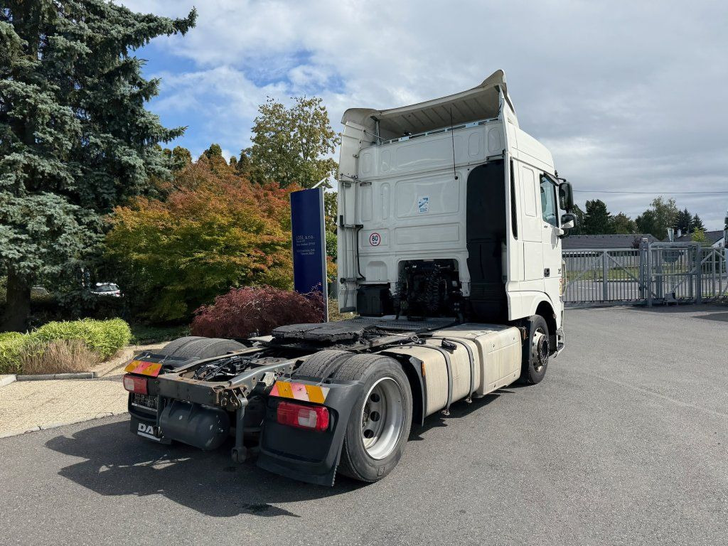 DAF XF460 EURO 6 MEGA/lowdeck - Ťahač: obrázok 4 DAF XF460 EURO 6 MEGA/lowdeck - Ťahač: obrázok 4