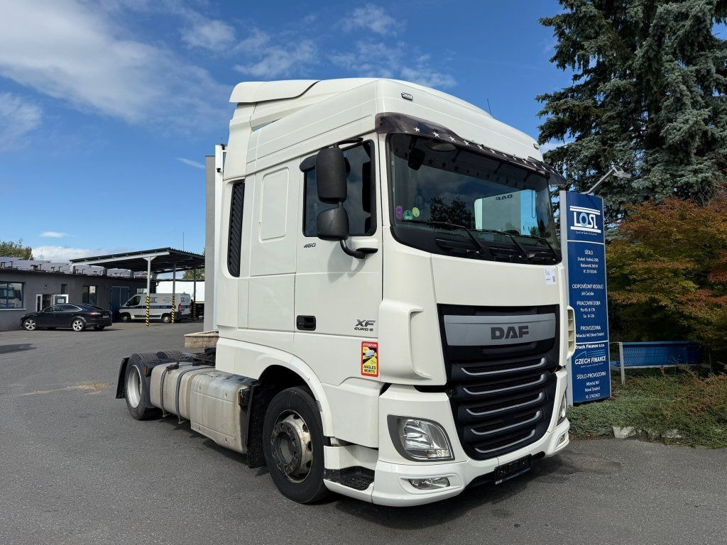 DAF XF460 EURO 6 MEGA/lowdeck - Ťahač: obrázok 2 DAF XF460 EURO 6 MEGA/lowdeck - Ťahač: obrázok 2